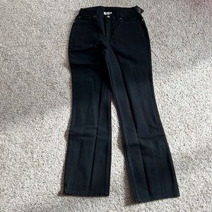 NWT Women’s Newport News Black Jeans size 8